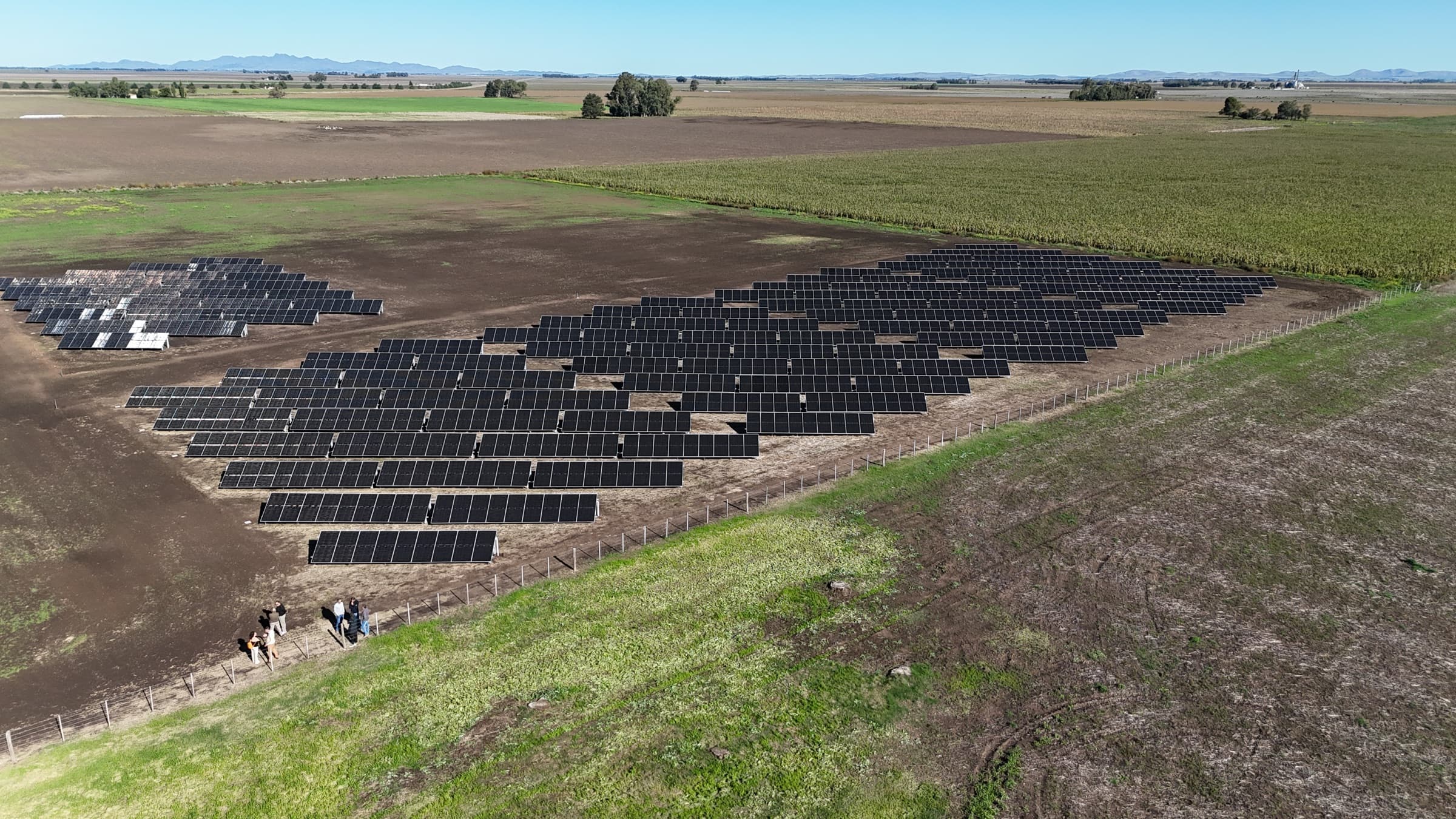 Parque solar sobre suelo de la Cooperativa Eléctrica de Espartillar